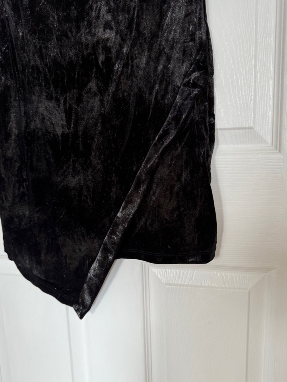 NWT Fashion Nova Black Velvet Asymmetrical Off-Shoulder Dress - Picture 2 of 3